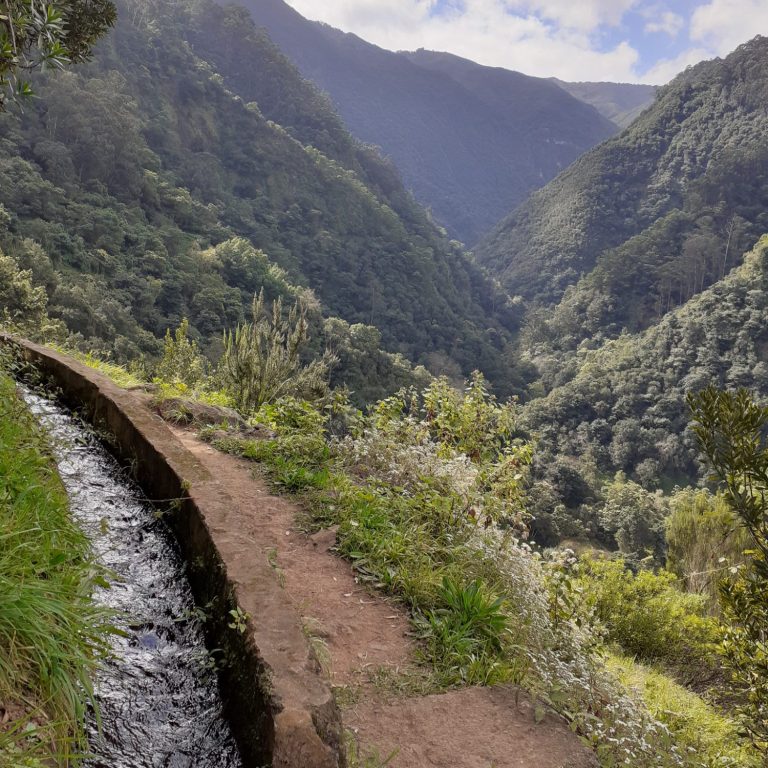 Trekking Madeira, Zelten und Wandern auf Madeira, Levadas Madeira